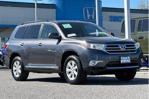 2012 Toyota Highlander SE