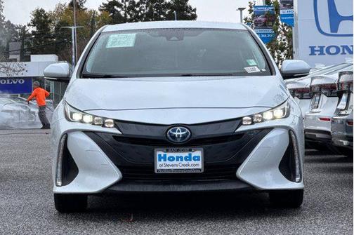 2021 Toyota Prius Prime XLE