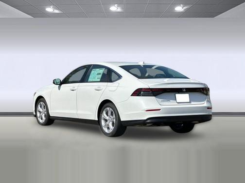 Platinum White Pearl 2026 Honda Accord LX 1.5T