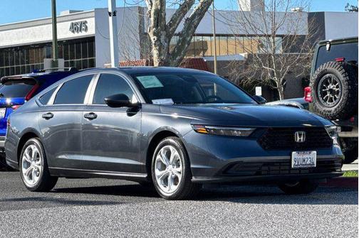 2025 Honda Accord LX 1.5T