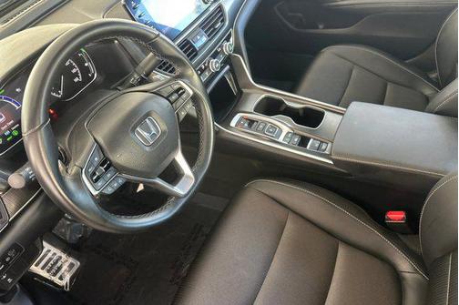Still Night Pearl 2022 Honda Accord Hybrid Sport