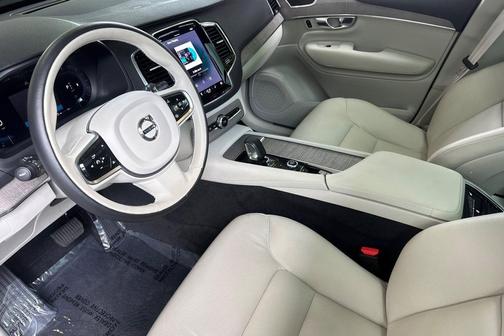 Denim Blue Metallic 2023 Volvo XC90 B5 Plus