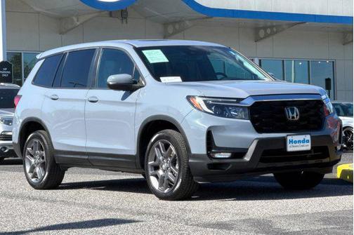 Sonic Gray Pearl 2023 Honda Passport AWD EX-L