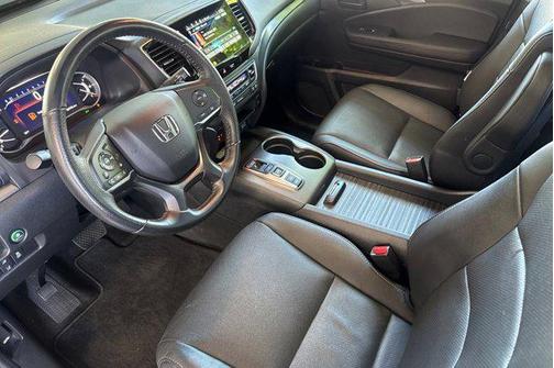 Sonic Gray Pearl 2023 Honda Passport AWD EX-L