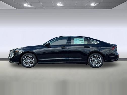 Crystal Black Pearl 2026 Honda Accord Hybrid EX-L