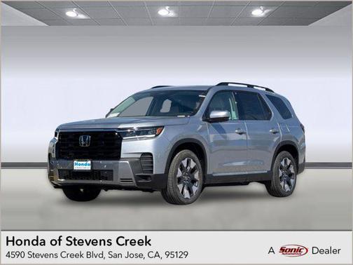 Solar Silver Metallic 2026 Honda Pilot Elite