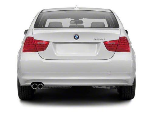 Alpine White 2010 BMW 328 328i
