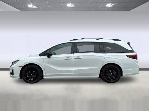 Platinum White Pearl 2026 Honda Odyssey Sport-L