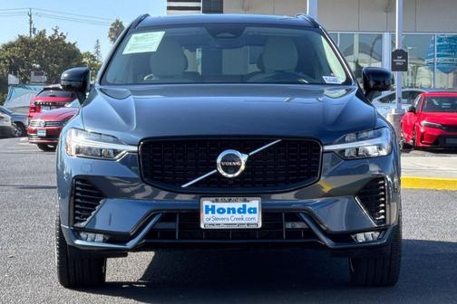 Denim Blue Metallic 2023 Volvo XC60 B5 Ultimate Dark Theme