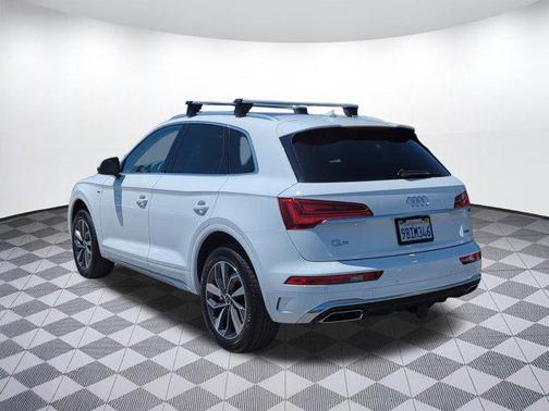 2022 Audi Q5 45 S line Premium Plus