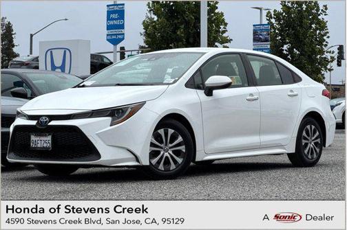 2022 Toyota Corolla Hybrid LE
