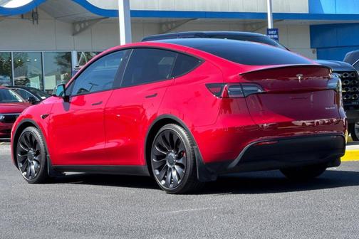 Red Multi-Coat 2022 Tesla Model Y Performance Dual Motor All-Wheel Drive