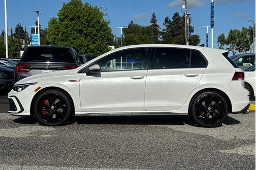 Oryx White Pearl 2022 Volkswagen Golf GTI 1.4T TSI