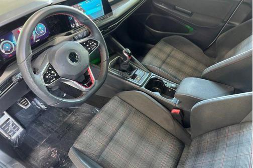 Oryx White Pearl 2022 Volkswagen Golf GTI 1.4T TSI