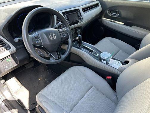 2021 Honda HR-V LX
