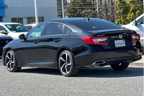 Crystal Black Pearl 2022 Honda Accord Sport SE 1.5T