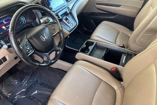Radiant Red Metallic II 2022 Honda Odyssey EX-L