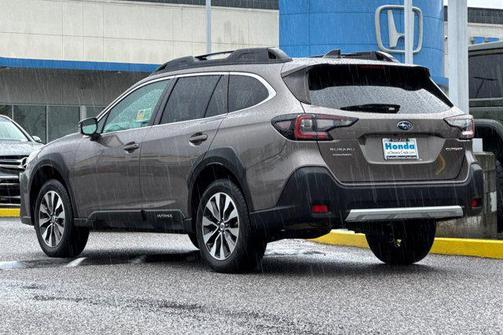 Brilliant Bronze Metallic 2023 Subaru Outback Limited