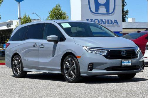 Obsidian Blue Pearl 2023 Honda Odyssey Elite