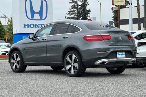 Selenite Grey Metallic 2017 Mercedes-Benz GLC 300 4MATIC Coupe