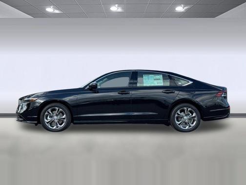 Crystal Black Pearl 2026 Honda Accord Hybrid EX-L