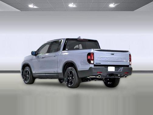 Sonic Gray Pearl 2026 Honda Ridgeline Black