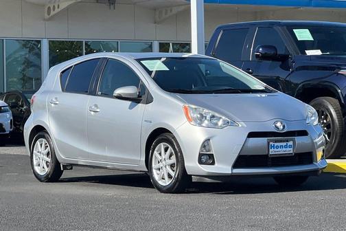 Classic Silver Metallic 2012 Toyota Prius c Four