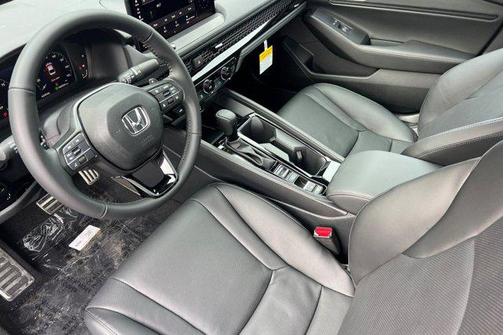 Crystal Black Pearl 2026 Honda Accord Hybrid Sport-L