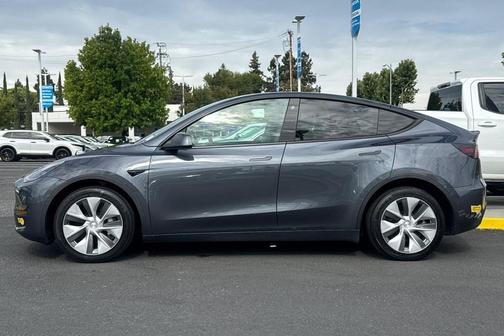 Gray 2022 Tesla Model Y Long Range Dual Motor All-Wheel Drive