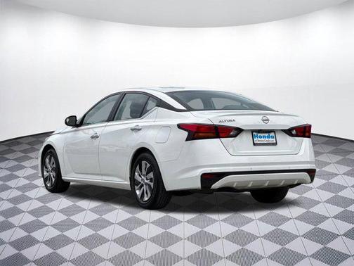 2023 Nissan Altima S FWD