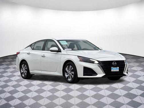 2023 Nissan Altima S FWD