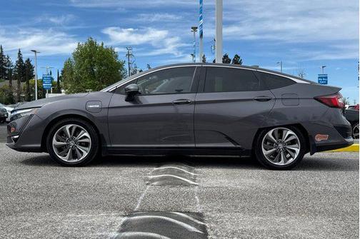 Modern Steel Metallic 2019 Honda Clarity Plug-In Hybrid Base