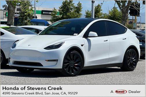Pearl White Multi-Coat 2022 Tesla Model Y Performance Dual Motor All-Wheel Drive