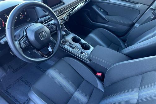 Platinum White Pearl 2025 Honda Civic Sport