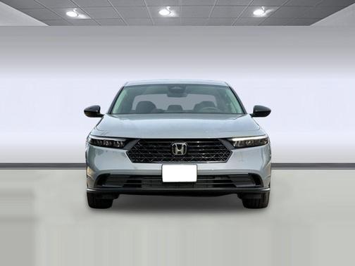 Urban Gray Pearl 2026 Honda Accord SE