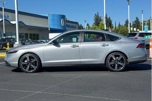 Lunar Silver Metallic 2023 Honda Accord Hybrid Sport