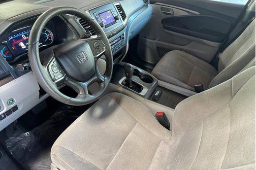 2020 Honda Pilot 2WD LX