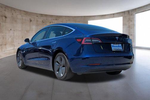 2019 Tesla Model 3 Standard Range Plus