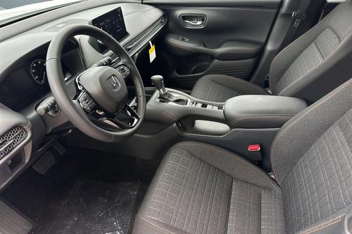 Boost Blue Pearl 2027 Honda HR-V Sport