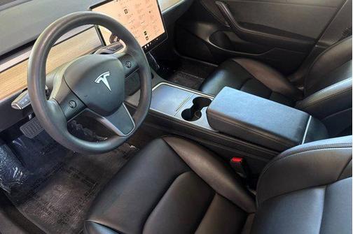 Gray 2023 Tesla Model 3 Standard Range