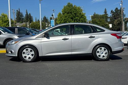 INGOT SILVER METALLIC 2012 Ford Focus S