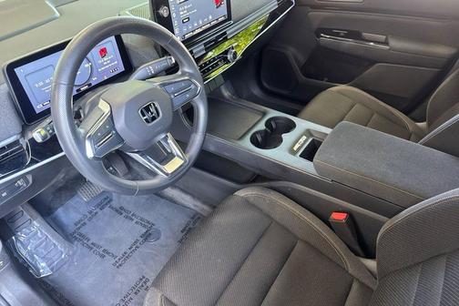 Snowfall Pearl 2024 Honda Prologue EX