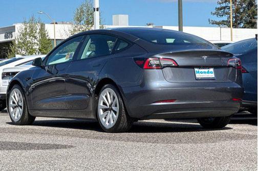 2023 Tesla Model 3 Standard Range