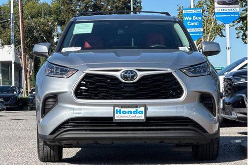 2020 Toyota Highlander L
