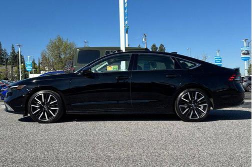 2024 Honda Accord Hybrid Touring