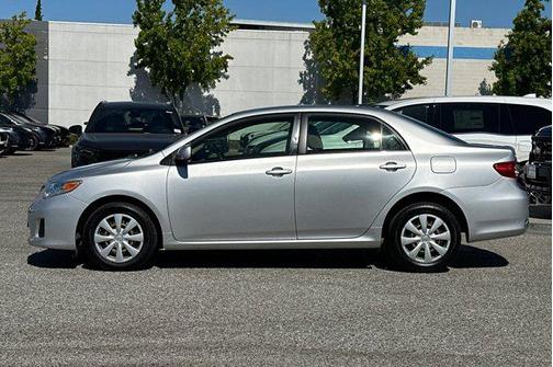 2011 Toyota Corolla LE