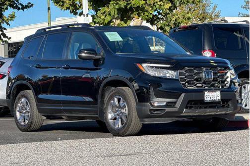 2023 Honda Passport AWD TrailSport