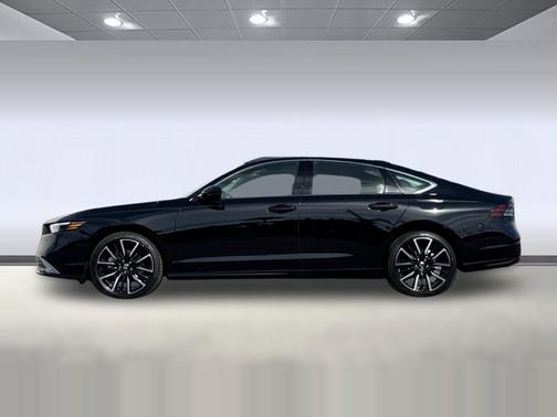 Crystal Black Pearl 2026 Honda Accord Hybrid Touring