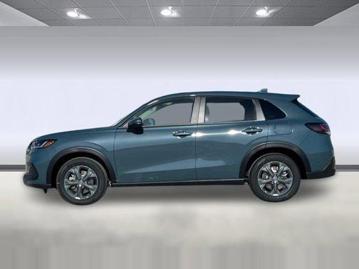 Nordic Forest Pearl 2027 Honda HR-V LX