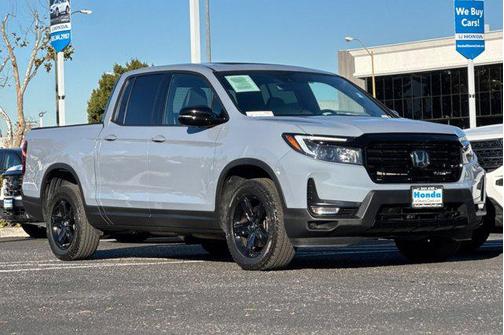 2023 Honda Ridgeline Black